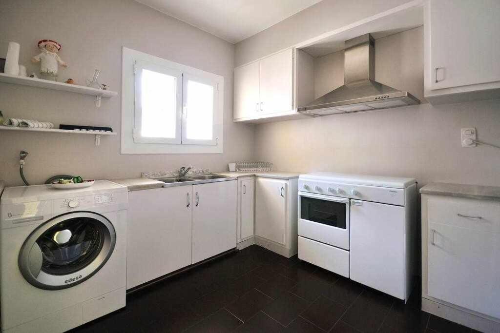 Apartamento Con Increibles Vistas Y Terraza Girona Luaran gambar