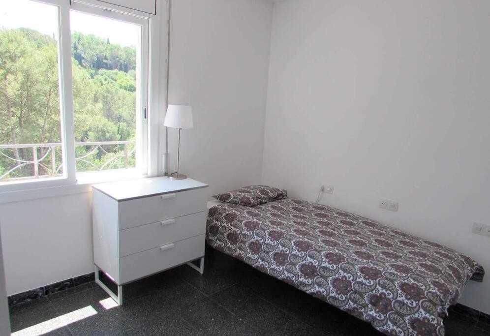 Apartamento Con Increibles Vistas Y Terraza Girona Luaran gambar
