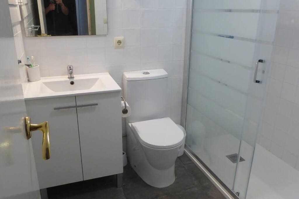 Apartamento Con Increibles Vistas Y Terraza Girona Luaran gambar