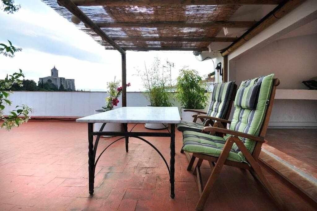 Apartamento Con Increibles Vistas Y Terraza Girona Luaran gambar