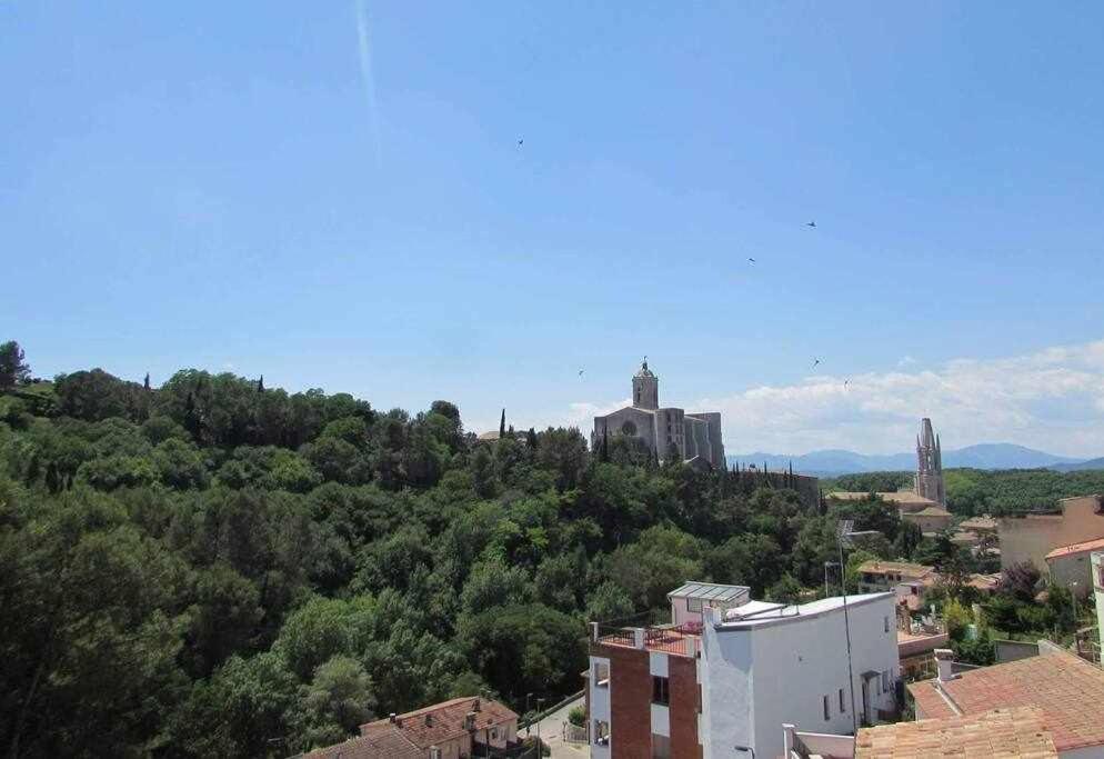 Apartamento Con Increibles Vistas Y Terraza Girona Luaran gambar