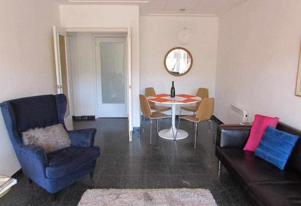 Apartamento Con Increibles Vistas Y Terraza Girona Luaran gambar