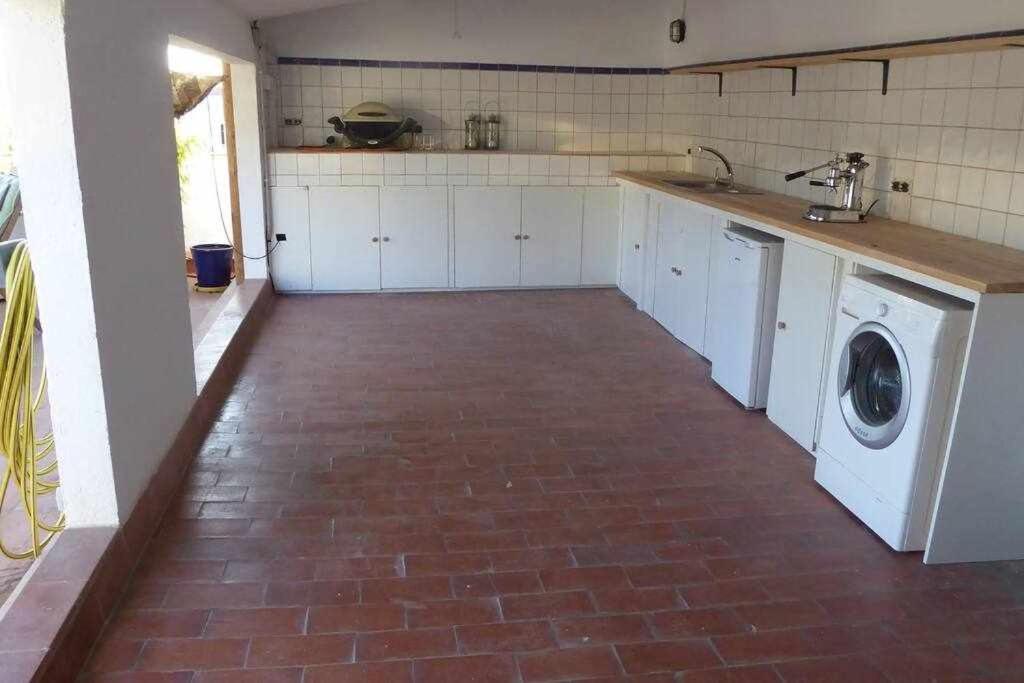 Apartamento Con Increibles Vistas Y Terraza Girona Luaran gambar